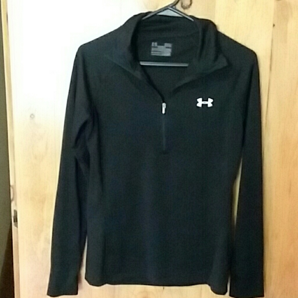 Under Armour pull over